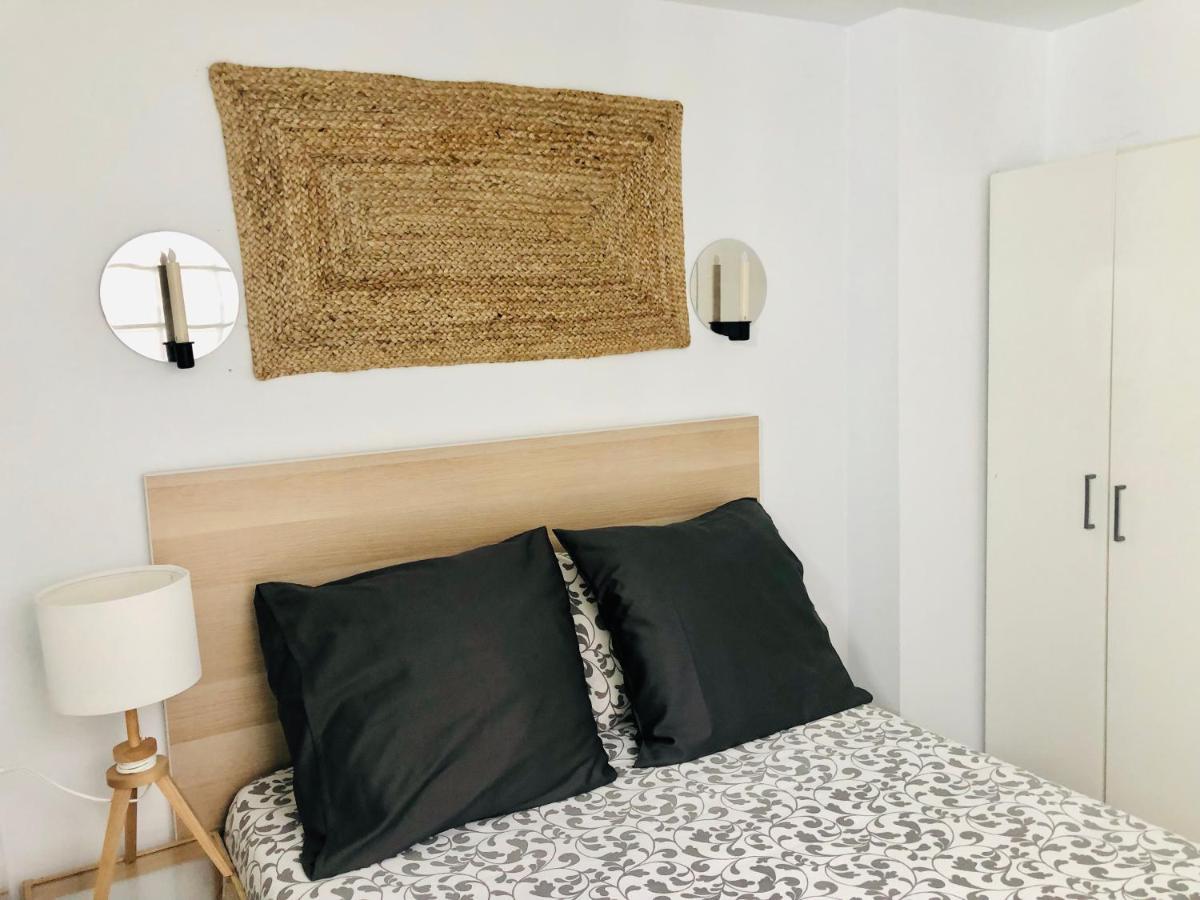 Atico Con Terraza Center City Málaga Kültér fotó