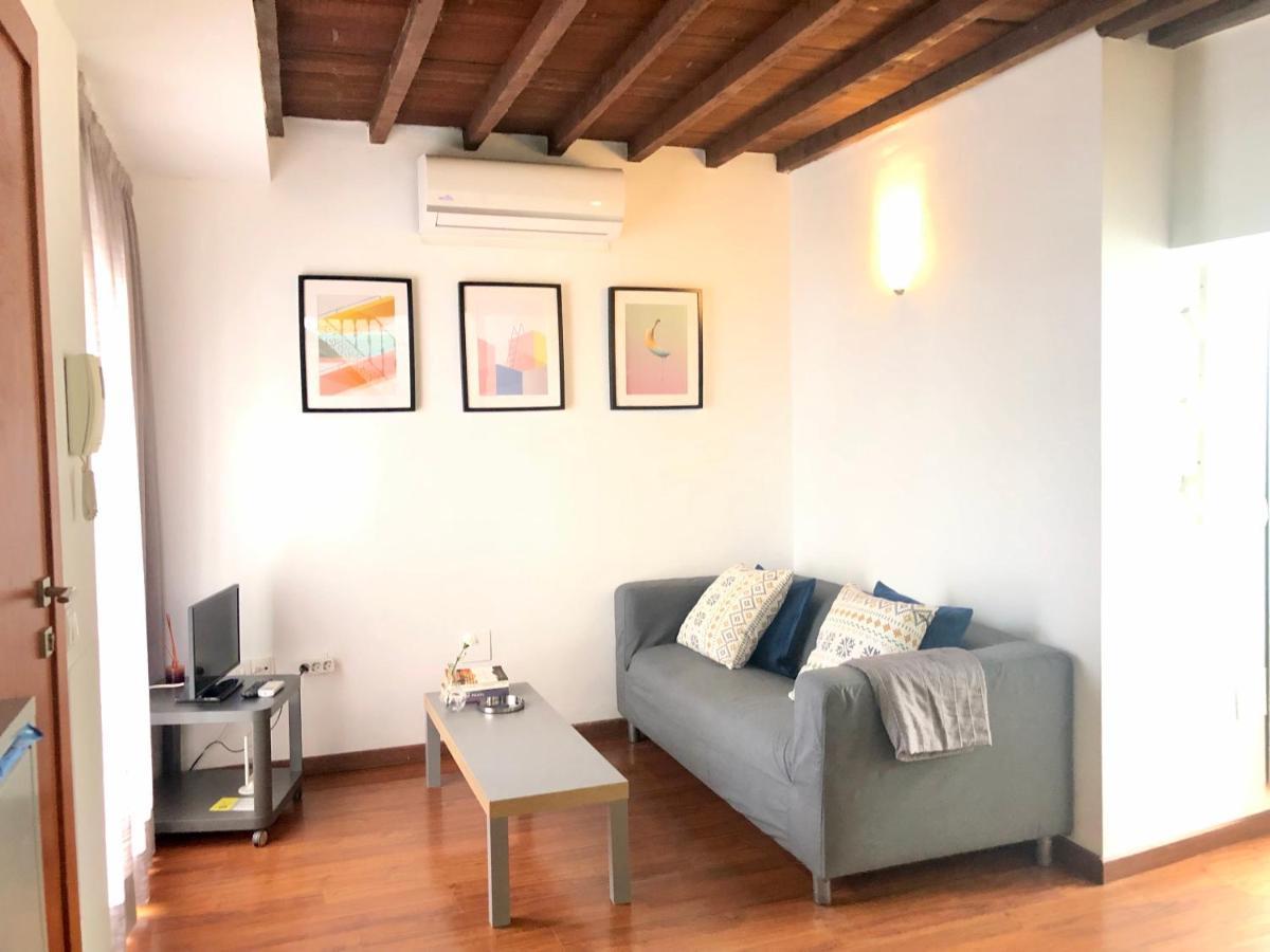 Atico Con Terraza Center City Málaga Kültér fotó